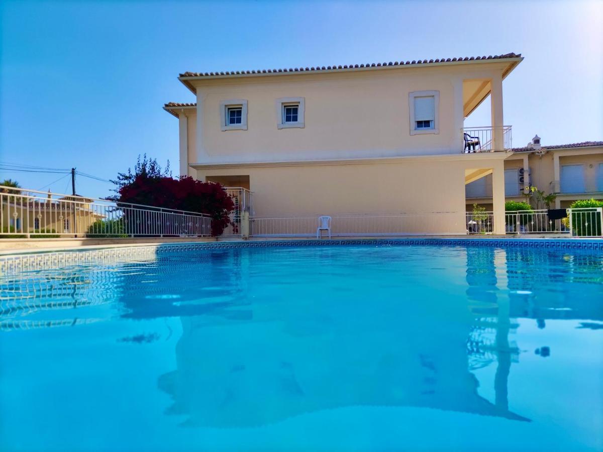 אלבופיירה Paradise View Villa מראה חיצוני תמונה